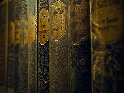 reading book collection thumbnail