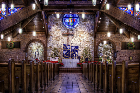 church interior thumbnail
