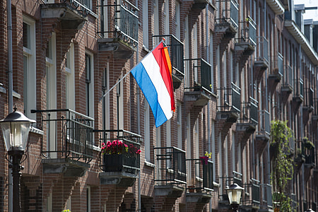 blue, white, and red country flag thumbnail