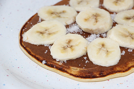 pancake topped with sliced bananas thumbnail