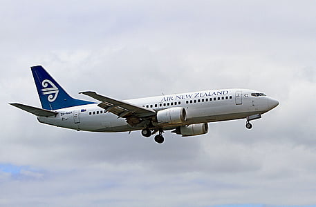 white Air New Zealand on mid air thumbnail