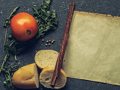 sliced bread and red tomato thumbnail