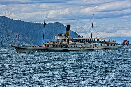 Beautiful Steam Ship, Paddle Steamer thumbnail