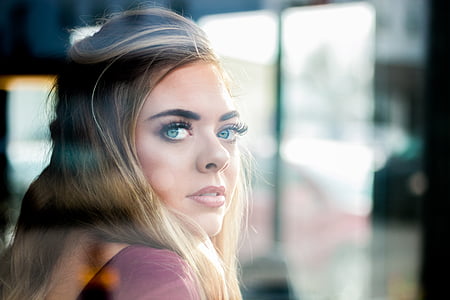 macro photo of woman with blue eyes thumbnail