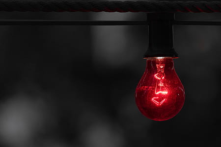 red light bulb photography thumbnail