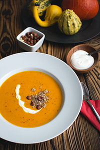 Autumn pumpkin soup thumbnail