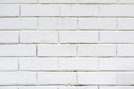 white painted bricked wall thumbnail