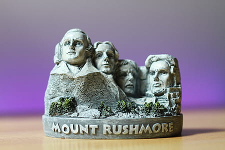 close-up photo of Mount Rushmore scale model thumbnail