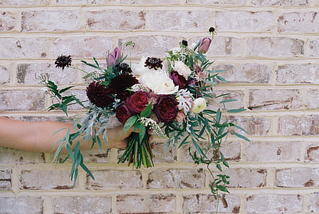flowers, bouquet, holding, wedding thumbnail