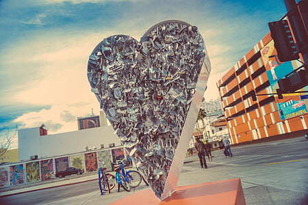 selective focus photography of heart statue thumbnail