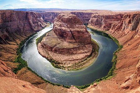 Grand Canyon during daytime thumbnail