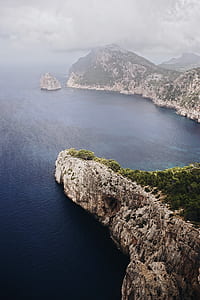 aerial photo of and islands thumbnail