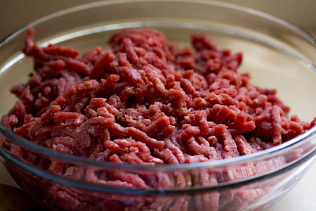 Ground Beef in bowl thumbnail