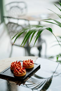 brown table decor thumbnail