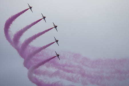 5 jet planes with purple smokes thumbnail