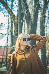 women's beige jacket thumbnail