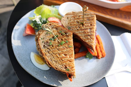 sandwich and egg on plate thumbnail