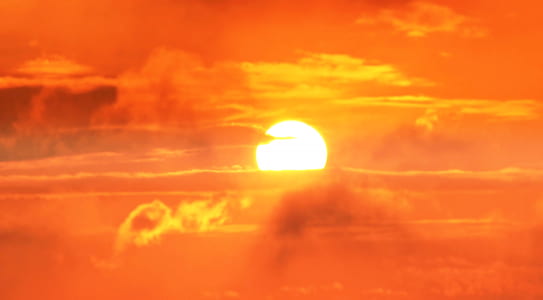 clouds during golden hours thumbnail