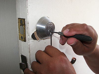 person pick locking a door thumbnail