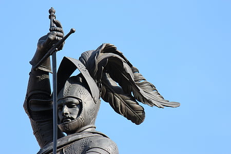 photo of Knight statue during daytime thumbnail