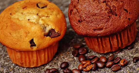 two cooked cupcakes on gray surface thumbnail