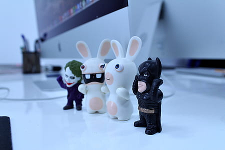Batman Figurine thumbnail