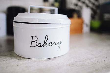 Cookie tin box thumbnail