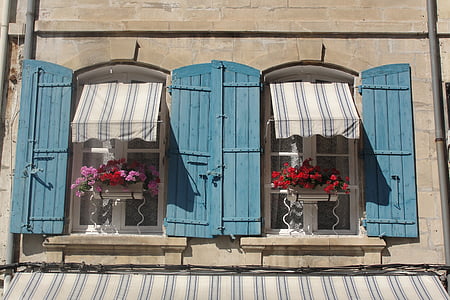 white and blue awning thumbnail