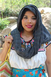 woman wearing grey headscarf thumbnail