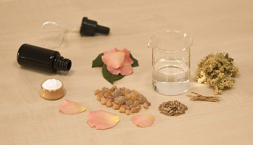 clear glass meausring flask thumbnail