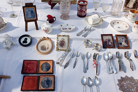 assorted-color-and-design decor lot thumbnail
