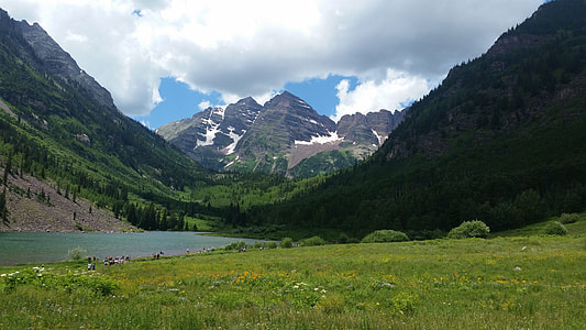 Maroon Bells, Colorado Mountains thumbnail
