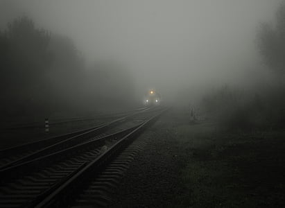 photo of train on rail thumbnail