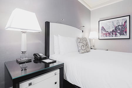 Hotel Room Bed Photo thumbnail