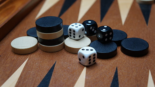 backgammon with four dices thumbnail