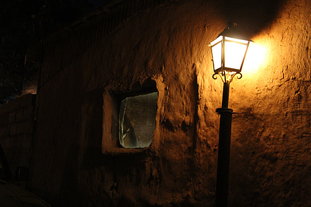 lighted pole lamp thumbnail