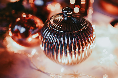 Christmas table decorations thumbnail