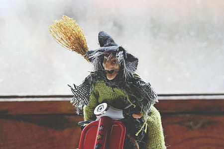 wood, woman, face, costume thumbnail