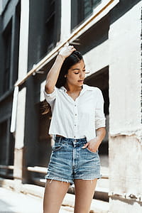 Jean Shorts Woman Photo thumbnail