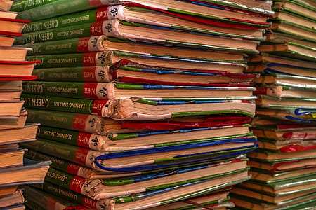 pile of books thumbnail