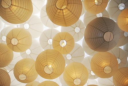 white-and-brown sky lantern lot thumbnail