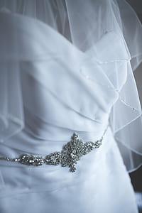 white wedding gown thumbnail