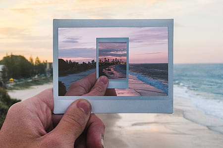 Picture in Picture thumbnail
