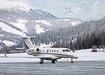 white CS-PHE jet thumbnail