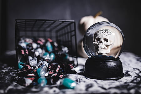 Halloween Decorations thumbnail
