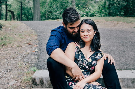 couple taking photo thumbnail