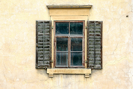 opened windowpane thumbnail