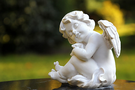 angel figurine thumbnail