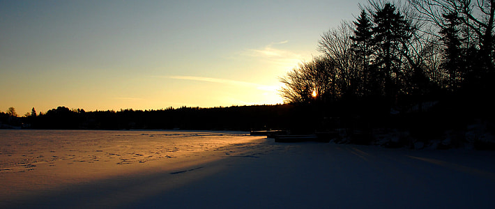 Frozen lake Echo at Sunset in Halifax, Nova Scotia thumbnail