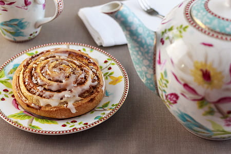 cinnamon bread on top of white plate thumbnail